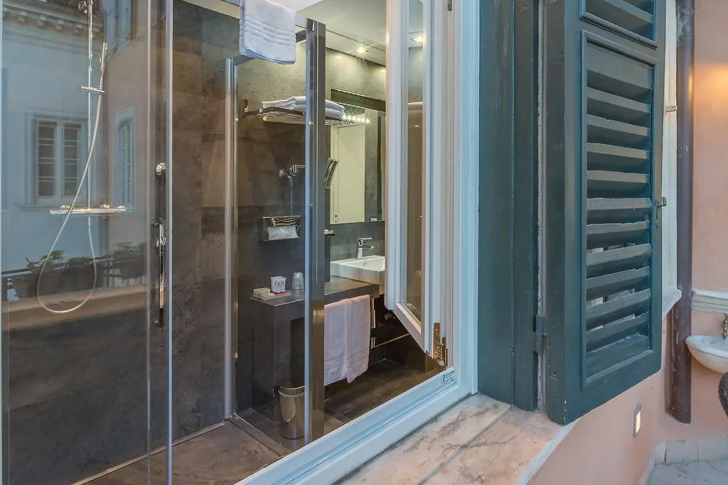 Les Diamants Guest House Rome Italy